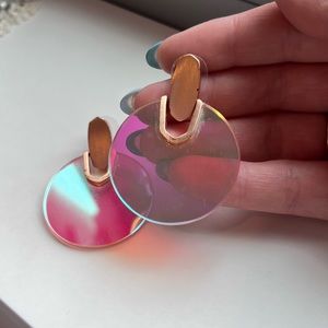KENDRA SCOTT Rose gold pink & blue iridescent earrings